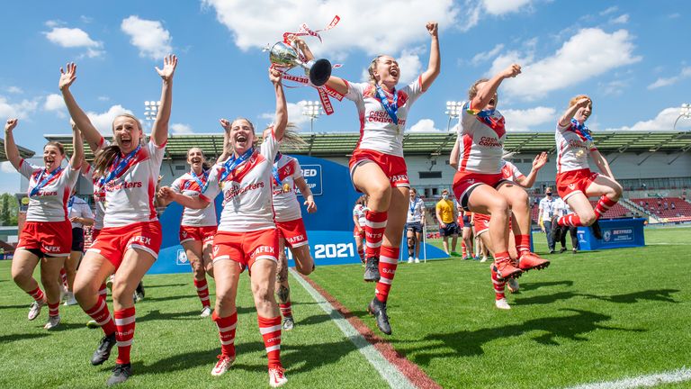 Picture by Allan McKenzie/SWpix.com - 05/06/2021 - Rugby League - Betfred Women's Challenge Cup Final - St Helens v York City Knights - Leigh Sports Village, Leigh , England - St Helens's Danielle Bush celebrates with her team after victory over York in their Betfred Women's Challenge Cup final.