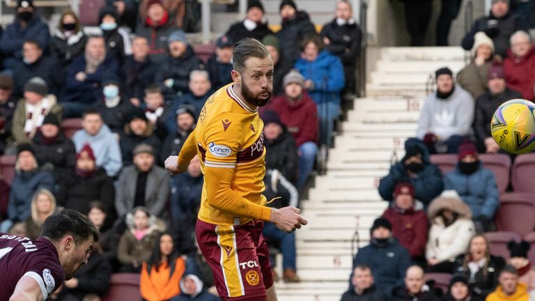 Kevin Van Veen went close to opening the scoring for Motherwell