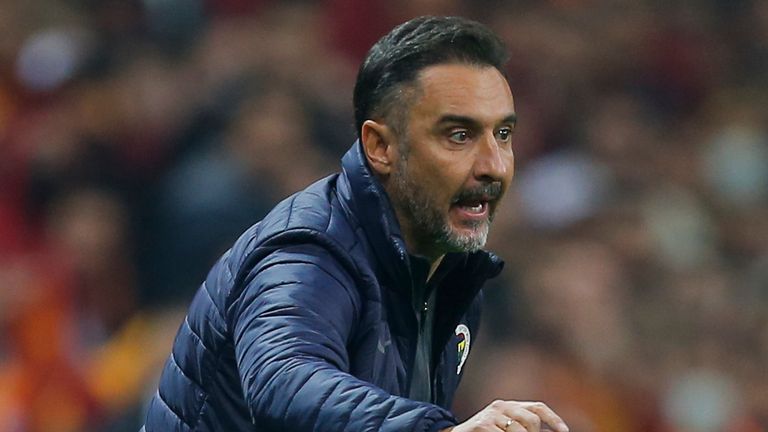 Vitor Pereira bir kez daha Everton saflarına katıldı