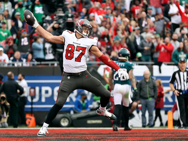 FOX Thursday Night Football after an NFL football game between the  Philadelphia Eagles and the Tampa Bay Buccaneers on Thursday, Oct. 14,  2021, in Philadelphia. (AP Photo/Matt Rourke Stock Photo - Alamy