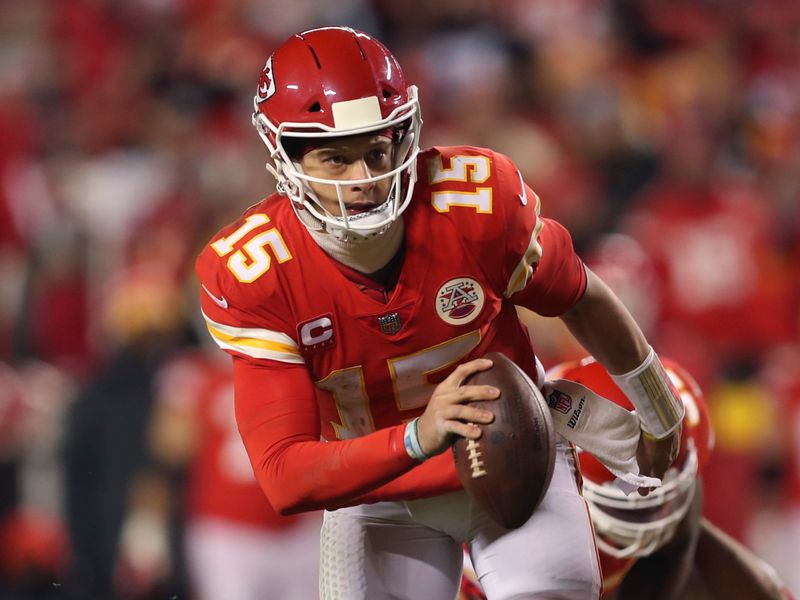 Chiefs vs. Bills predictions, picks: Divisional round - Arrowhead Pride