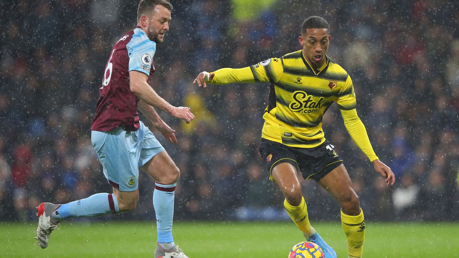 Artistic Burnley 0-0 Everton: Points Shared In Premier League Shutout Moment in HD Artistic Burnley 0-0 Everton: Points Shared In Premier League Shutout Moment in HD
