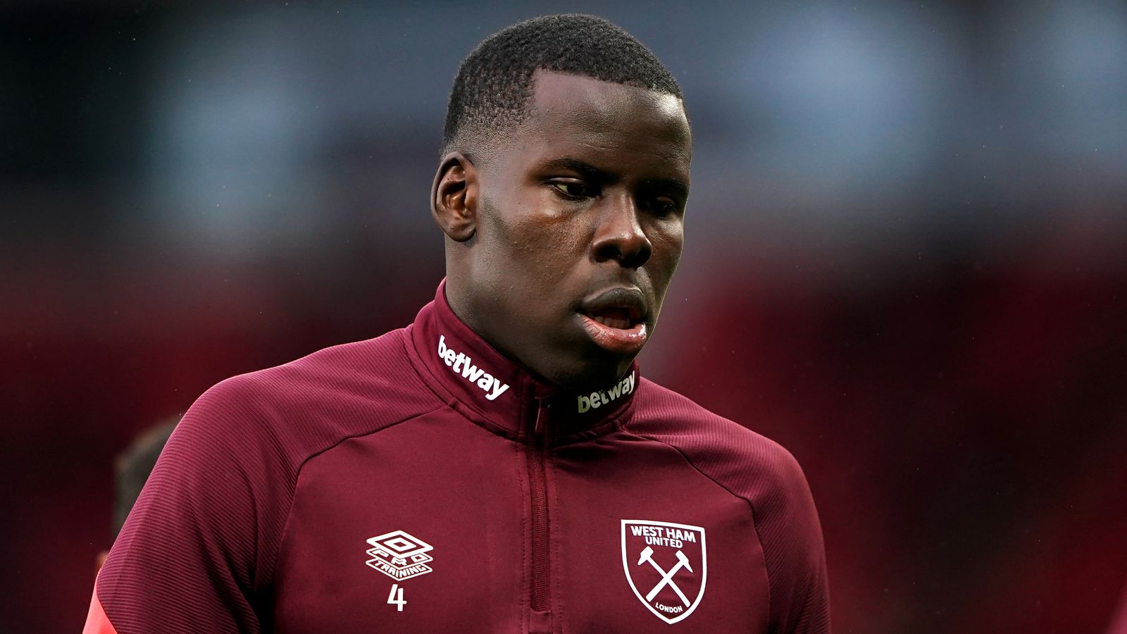 Kurt Zouma: West Ham defender will not be investigated by Police over video  of him kicking his cat | Football News | Sky Sports