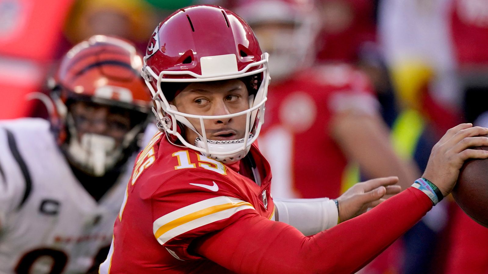Canaries honoring Pat Mahomes, 'most important signing in team