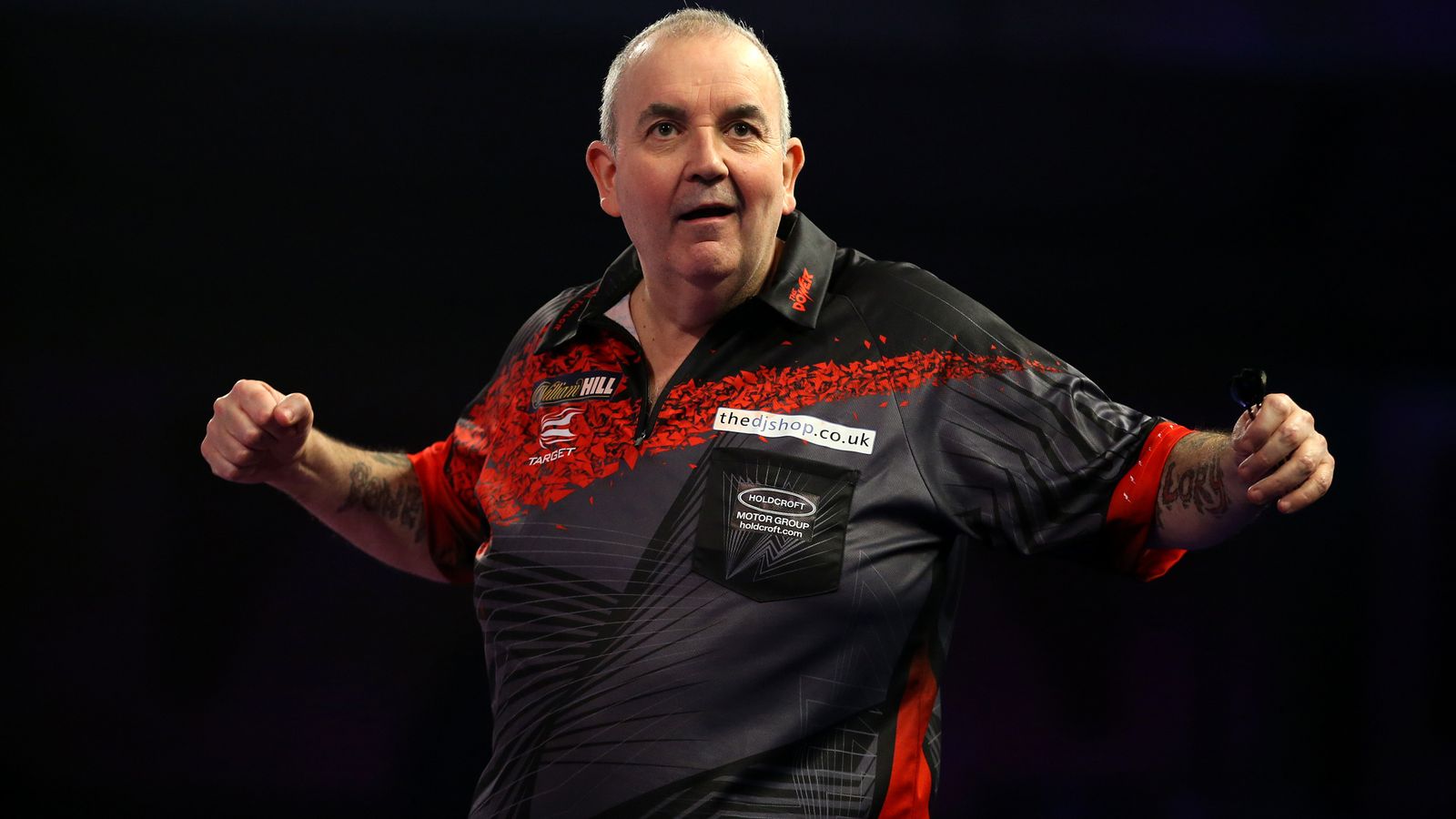 Darts Icon Phil Taylor Bids Farewell to Professional Play at the End of 2024 World Senior Darts Tour