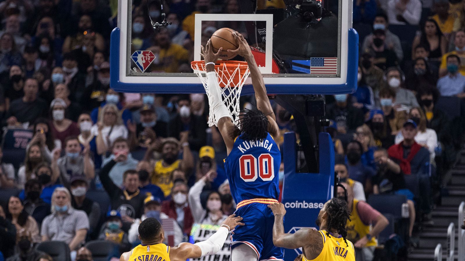 Klay Thompson scores 33 to help Golden State Warriors edge Klay Thompson scores 33 to help Golden State Warriors edge