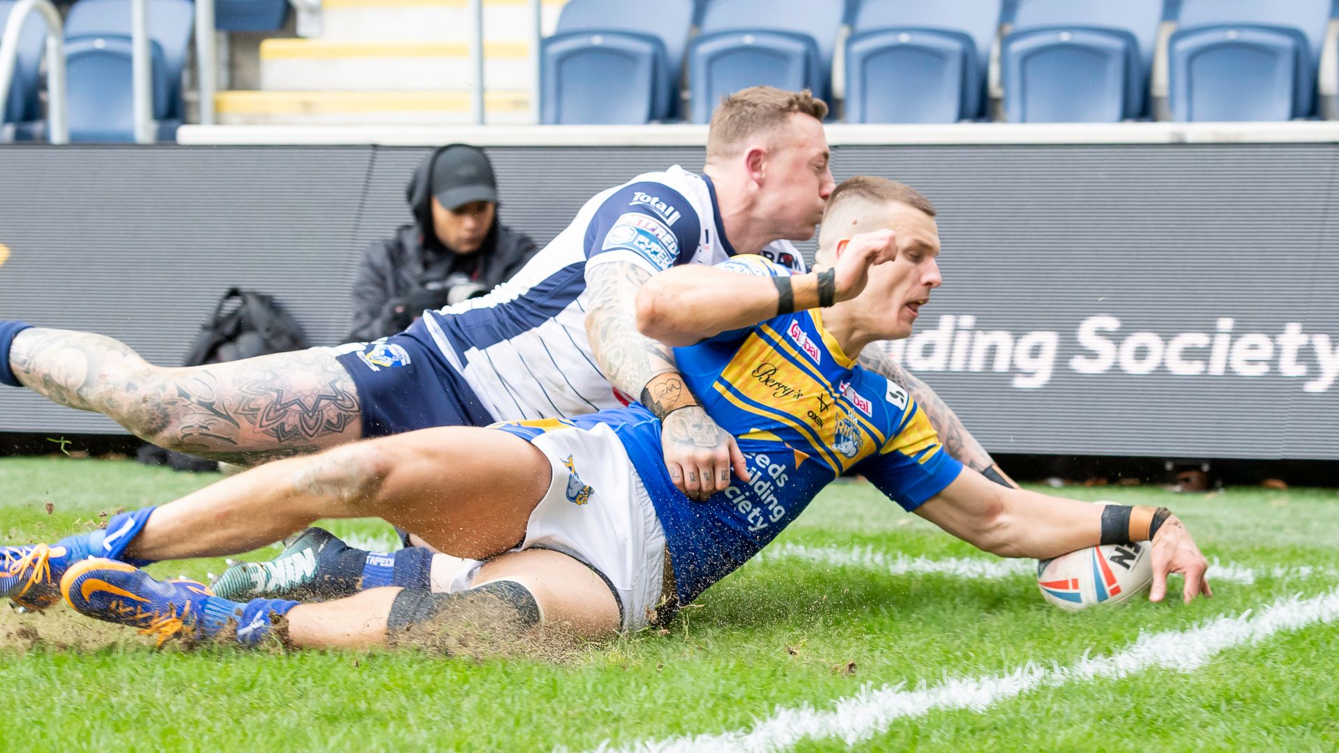 Highlights: Leeds 20-22 Warrington