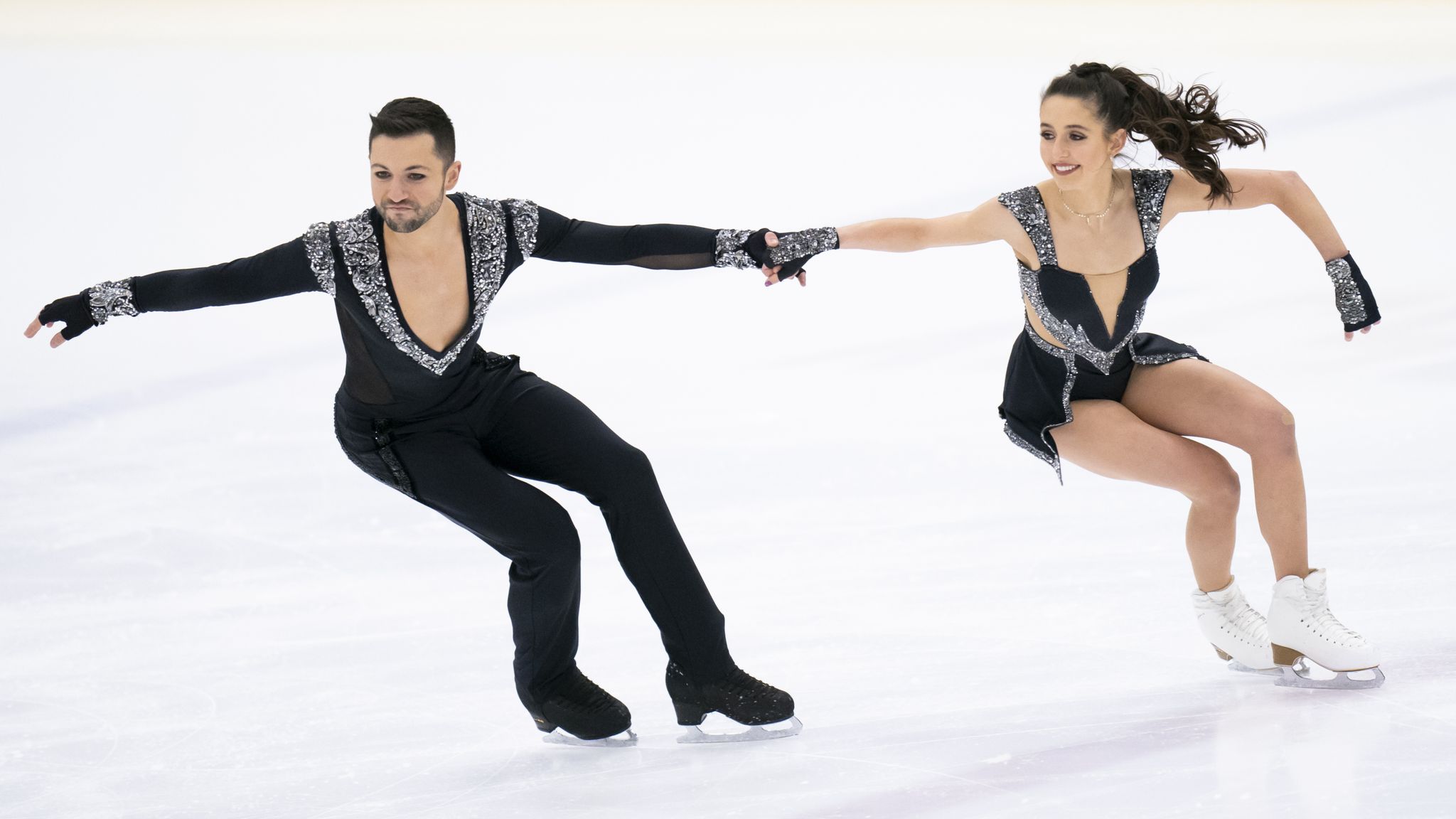 Lewis Gibson and Lilah Fear Team GB ice dance duo on skating to Kiss and The Lion King at Beijing 2022 Olympic Games News Sky Sports