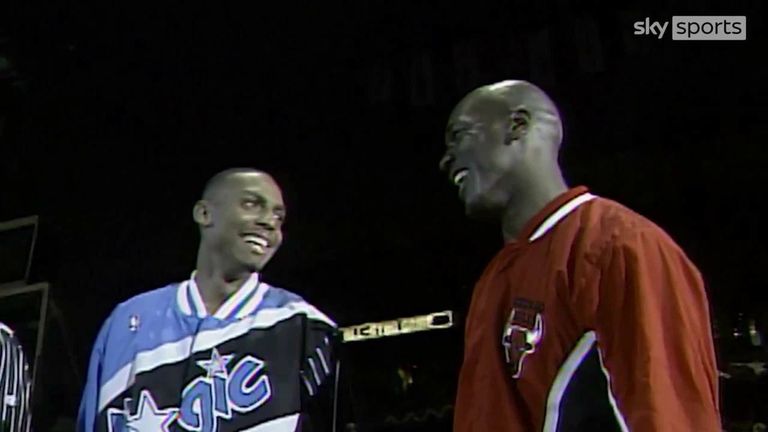 Penny Hardaway recounts his reaction to Michael Jordan wearing his sneakers  in 1995 on #NBAHooperVision