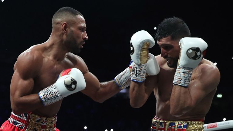 AMIR KHAN v KELL BROOK   19-2-2022.AO ARENA, MANCHESTER.PIC LAWRENCE LUSTIG.AMIR KHAN v KELL BROOK