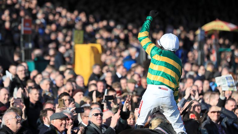 Barry Geraghty celebrates winning the 2018 Champion Hurdle on Buveur D&#39;Air