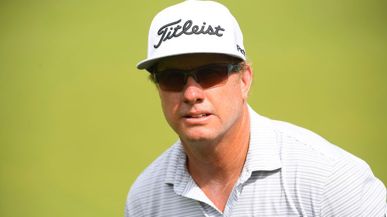 Charley Hoffman leaves the 18th green after finishing the the third round of the PGA Travelers Championship golf tournament held at TPC River Highlands in Cromwell, CT. Eric Canha/Cal Sport Media(Credit Image: © Eric Canha/CSM via ZUMA Wire) (Cal Sport Media via AP Images)