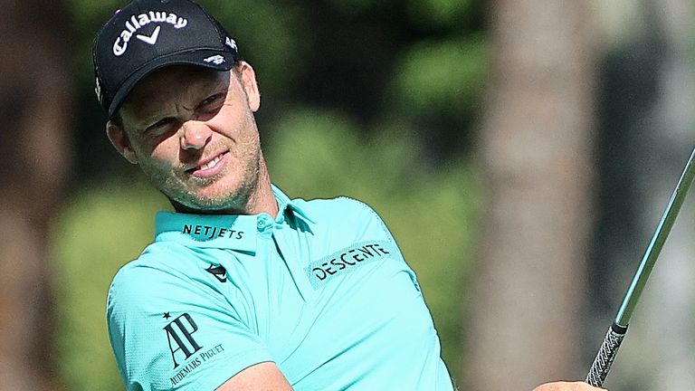 Danny Willett no pudo respaldar una ronda de apertura impresionante cuando disparó un 72 dos sobre par el viernes