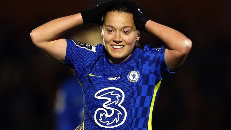 KINGSTON UPON THAMES, ENGLAND - FEBRUARY 11: Fran Kirby of Chelsea Women reacts after a missed chance during the Barclays FA Women&#39;s Super League match between Chelsea Women and Arsenal Women at Kingsmeadow on February 11, 2022 in Kingston upon Thames, England. (Photo by Christopher Lee - The FA/The FA via Getty Images)
