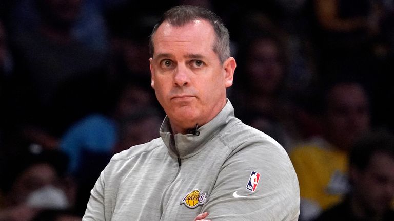 Frank Vogel on the Los Angeles Lakers touchline