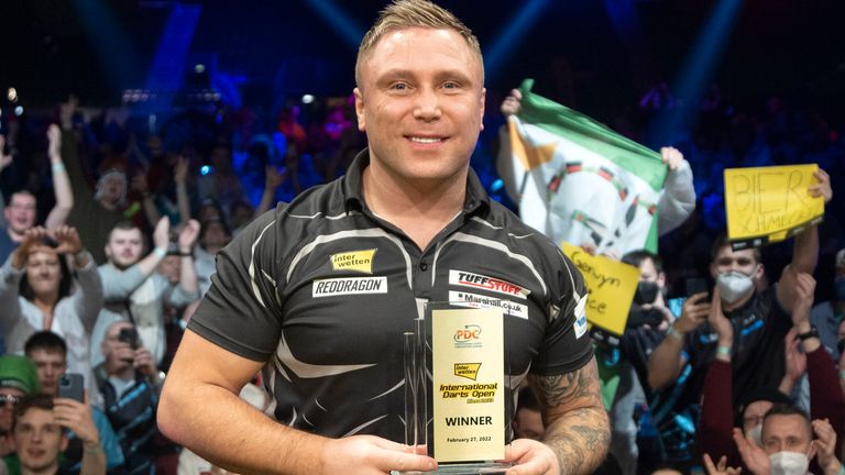 Gerwyn Price se adjudicó la victoria en el International Darts Open el domingo por la noche (imagen cortesía de: Kais Bodensieck/PDC Europe)