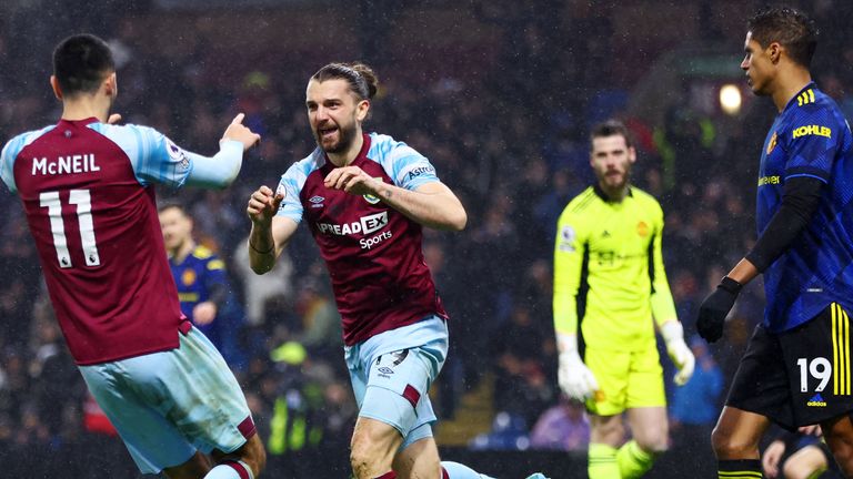 Jay Rodriguez celebrates for Burnley vs Man Utd