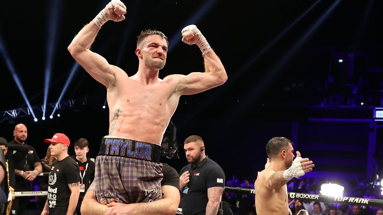 Josh Taylor celebrates as Jack Catterall reacts in disbelief to the judges&#39; decision (PA)