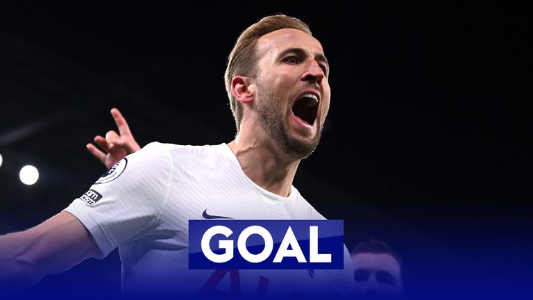 Kane scores Tottenham's second
