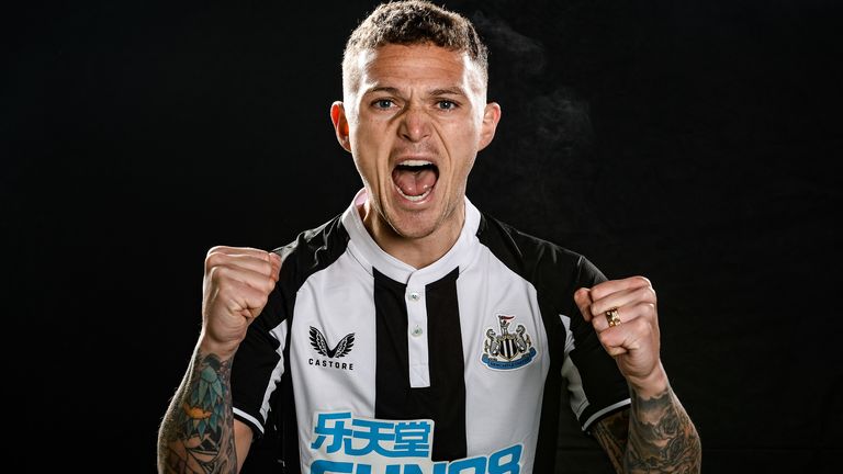 NEWCASTLE UPON TYNE, ENGLAND - JANUARY 5: Kieran Trippier poses for photographs after signing for Newcastle United  at the Newcastle United Training Centre on January 5, 2021 in Newcastle upon Tyne, England. (Photo by Serena Taylor/Newcastle United via Getty Images)