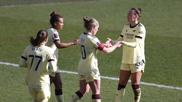 Kim Little rounded off the scoring as Arsenal Women battered Championship side Liverpool to reach the Women&#39;s FA Cup quarter-finals