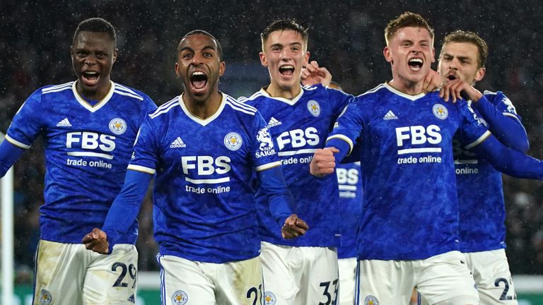Ricardo Pereira celebrates with his team-mates after heading Leicester ahead against West Ham