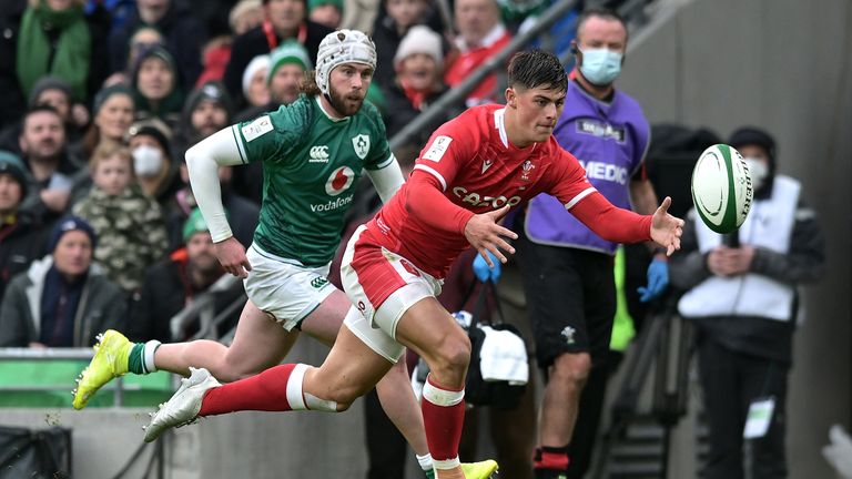 Louis Rees-Zammit has been left out of Wales' squad for the trip to London