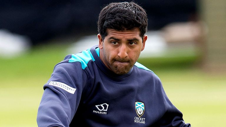 08/05/14.MANNOFIELD.Majid Haq trains ahead of Cricket Scotland&#39;s upcoming clash with England.