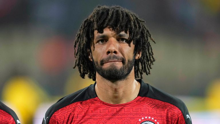 Mohamed Elneny will look to win the midfield