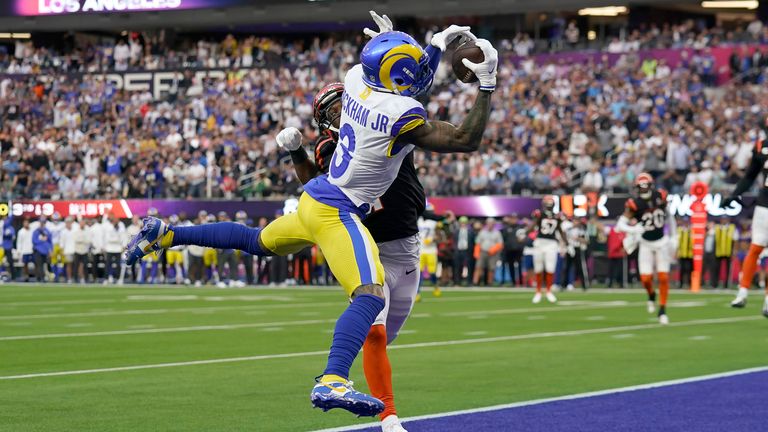 Los Angeles Rams wide receiver Odell Beckham Jr catches a touchdown pass in the end zone against Cincinnati Bengals cornerback Mike Hilton for a touchdown during the first half of the NFL Super Bowl