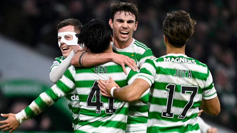 Celtic&#39;s Reo Hatate celebrates making it 2-0 against Rangers with his teammates 