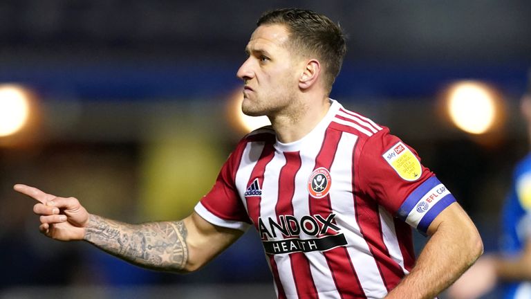 Sheffield United&#39;s Billy Sharp celebrates scoring their side&#39;s first goal of the game during the Sky Bet Championship match at St Andrew&#39;s