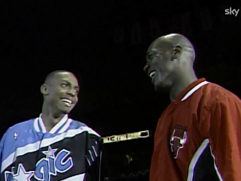 Michael Jordan really pulled Penny Hardaway's pants down at the All-Star  Game”: Bulls legend hilariously embarrassed the Magic guard during the 1996  ASG introductions - The SportsRush