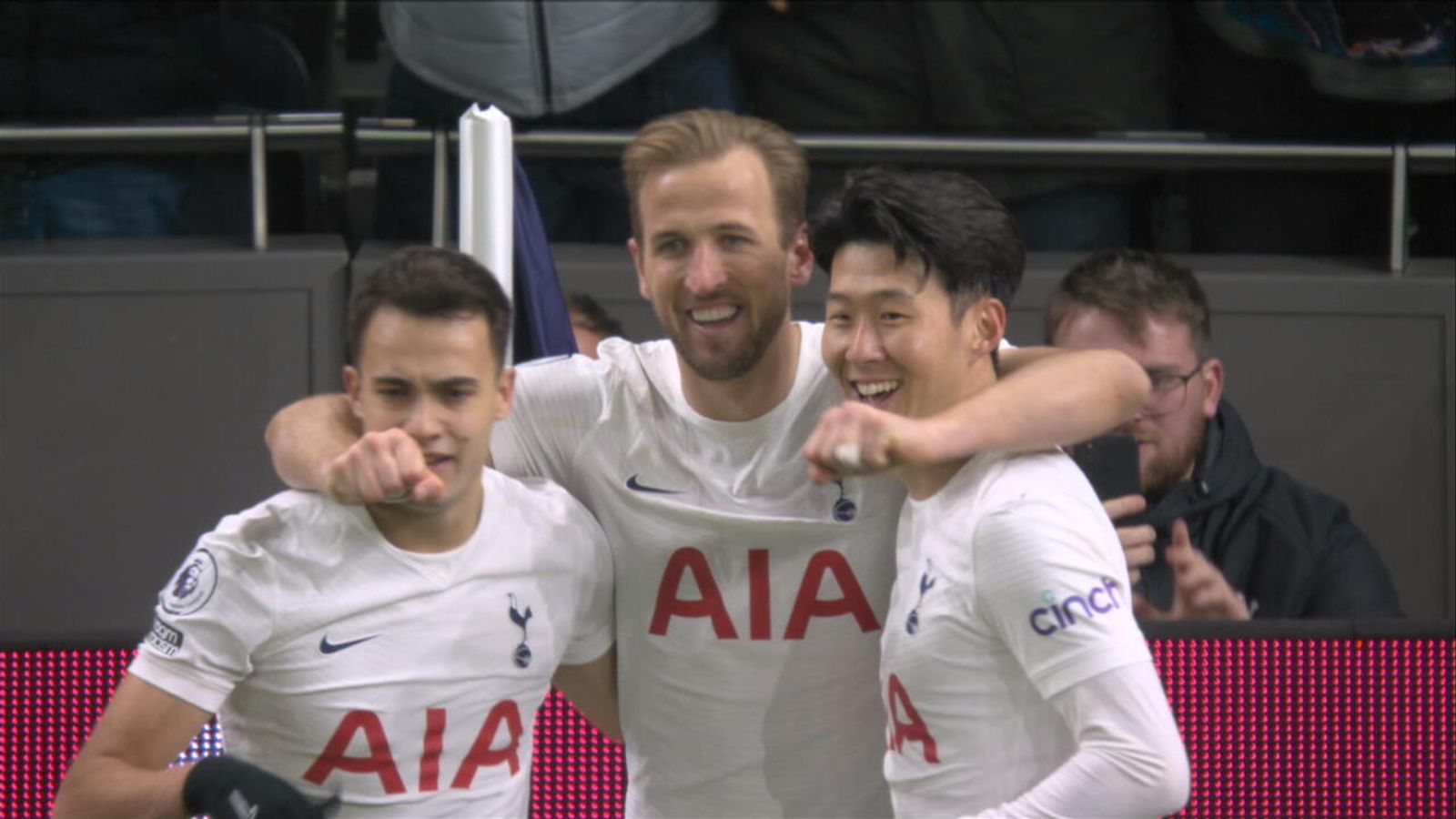 Tottenham 5 0 Everton Match Report &amp; Highlights