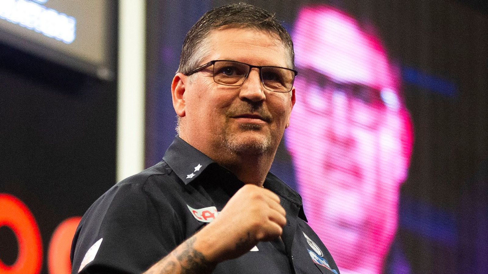 World Matchplay Darts: Gary Anderson, Michael Smith in action with Michael van Gerwen playing Adrian Lewis tonight
