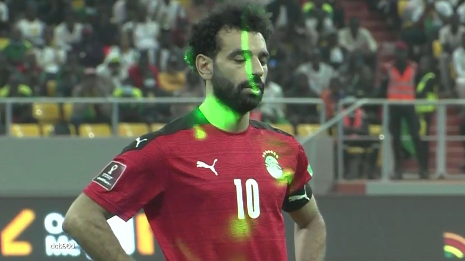Egyptian FA accuses Senegal fans of racism and attacking team bus | Did lasers p..