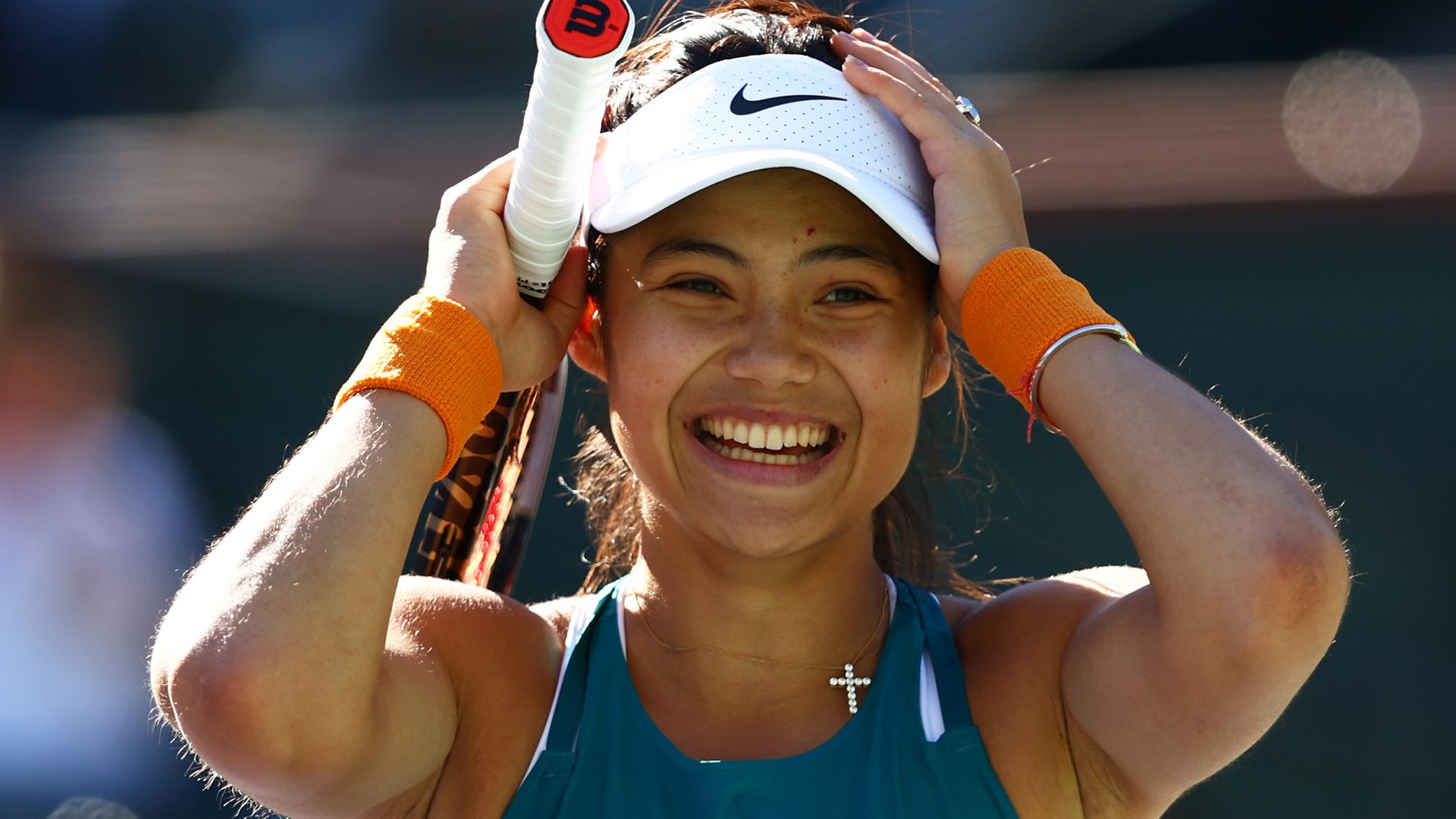 Serena's coach on 'tough time' for Raducanu but why she's on 'right track'