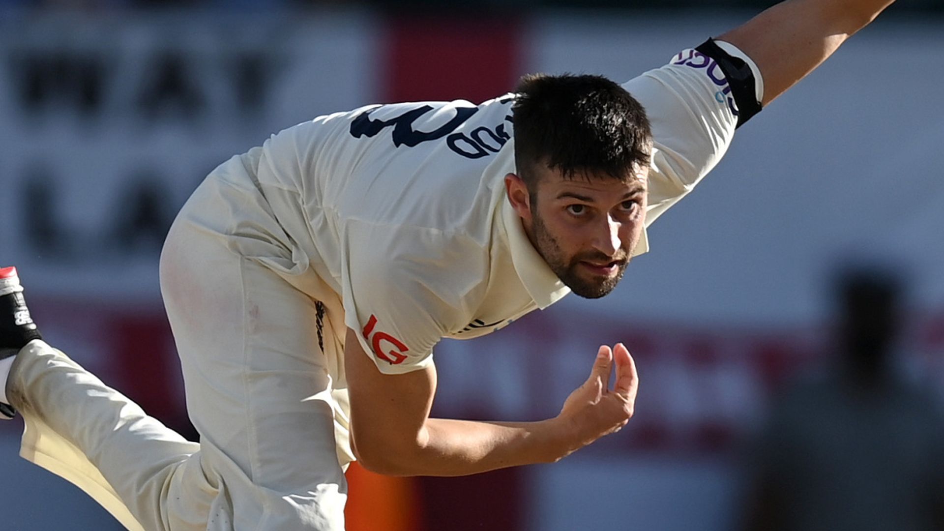Wood confirms need for further elbow surgery | 'I'm struggling'
