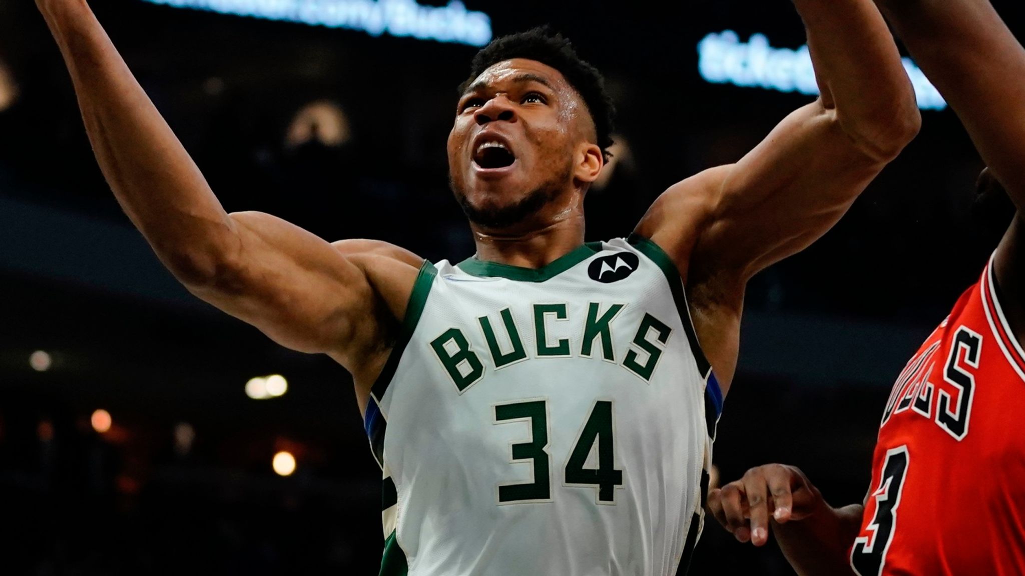 Milwaukee Bucks - Giannis Antetokounmpo is out (right quad tendon