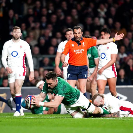 Ireland claim bonus-point win vs 14-man England