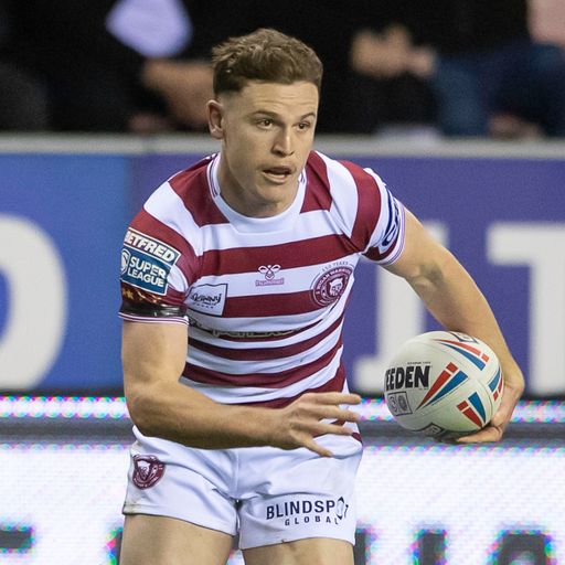 Field stars as Warriors hold off Tigers