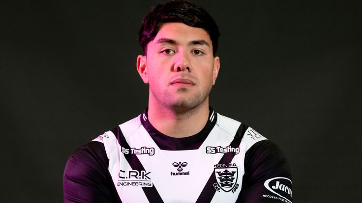 Picture by Will Palmer/SWpix.com - 17/12/2021 - Rugby League - Betfred Super League - Hull FC squad 2022 Media Day and head shots - Hull, England - Andre Savelio