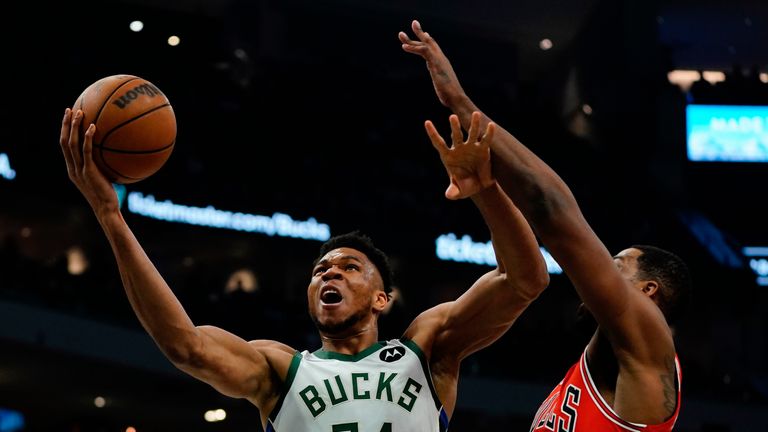 Giannis Antetokounmpo completed the emphatic dunk in the third quarter as Milwaukee continued to dominate Chicago.