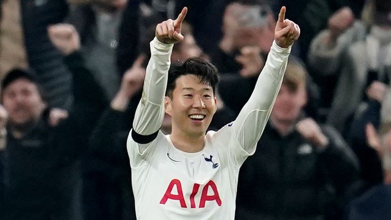 Heung-min Son celebrates after putting Spurs 3-1 up