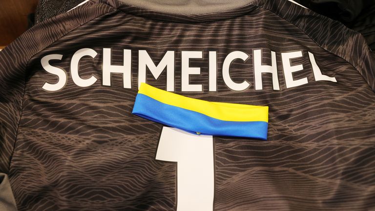 Premier League captains wore armbands of the Ukraine flag