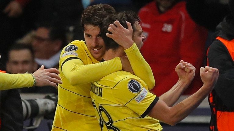 Cesar Azpilicueta is congratulated after scoring Chelsea&#39;s second goal in Lille