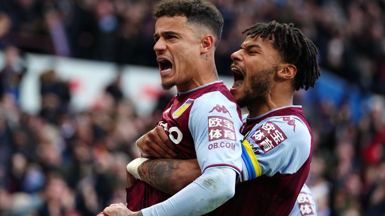 Aston Villa&#39;s Philippe Coutinho (left) celebrates with Tyrone Mings scoring their side&#39;s third goal of the game