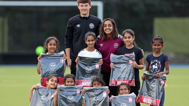 Brentford Women&#39;s development squad manager Will Blithing and player Rabia Azam coached at the Seeing is Believing event at Indian Gymkhana