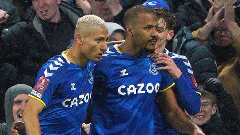 Everton's Salomon Rondon celebrates scoring against Boreham Wood