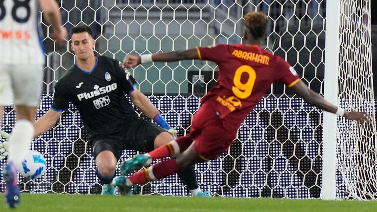 Tammy Abraham, Roma